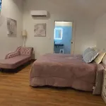 Sandra 호텔 3*