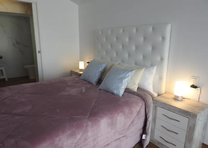 Hotel Sandra 3*