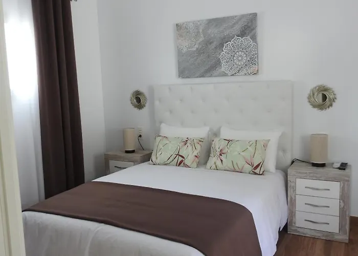 Sandra Hotel 3*