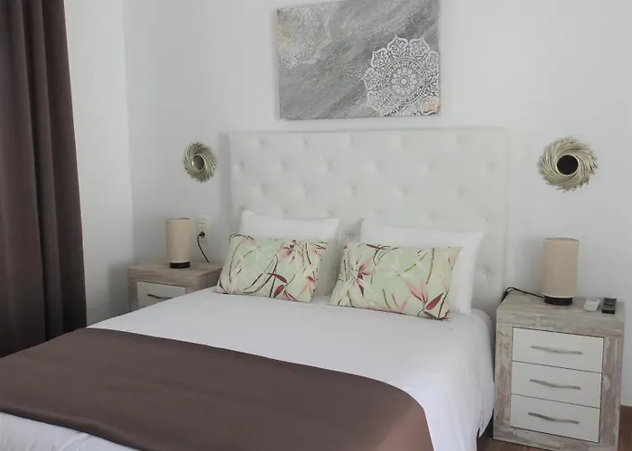 Hotel Sandra 3*